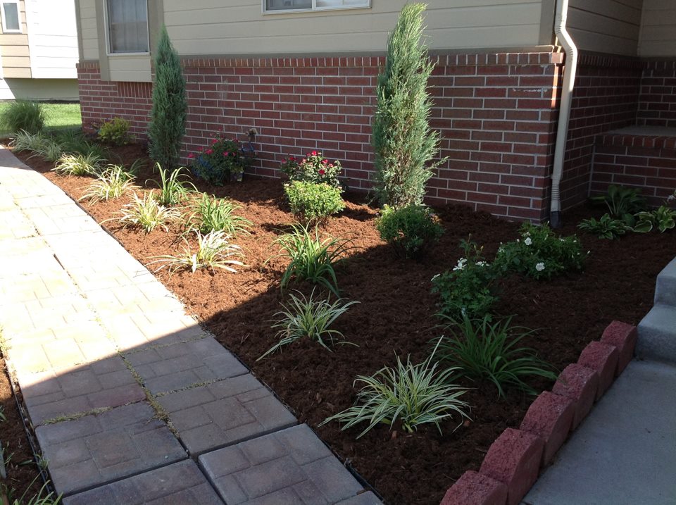 Landscape Ideas Pavestone and Edging Landscape Design